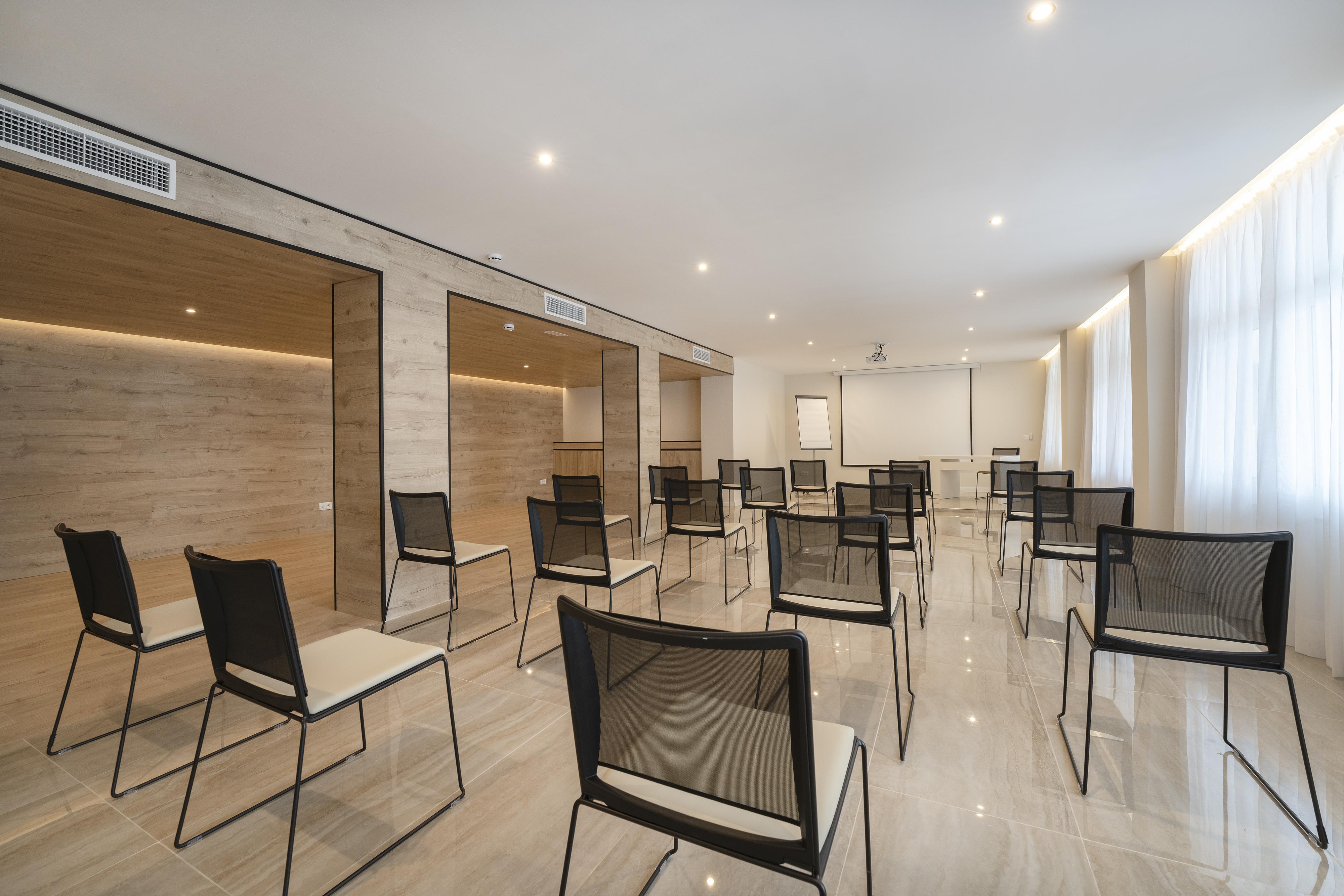 호텔 조안 미로 뮤지엄 팔마데마요르카 외부 사진 The meeting room of the hotel