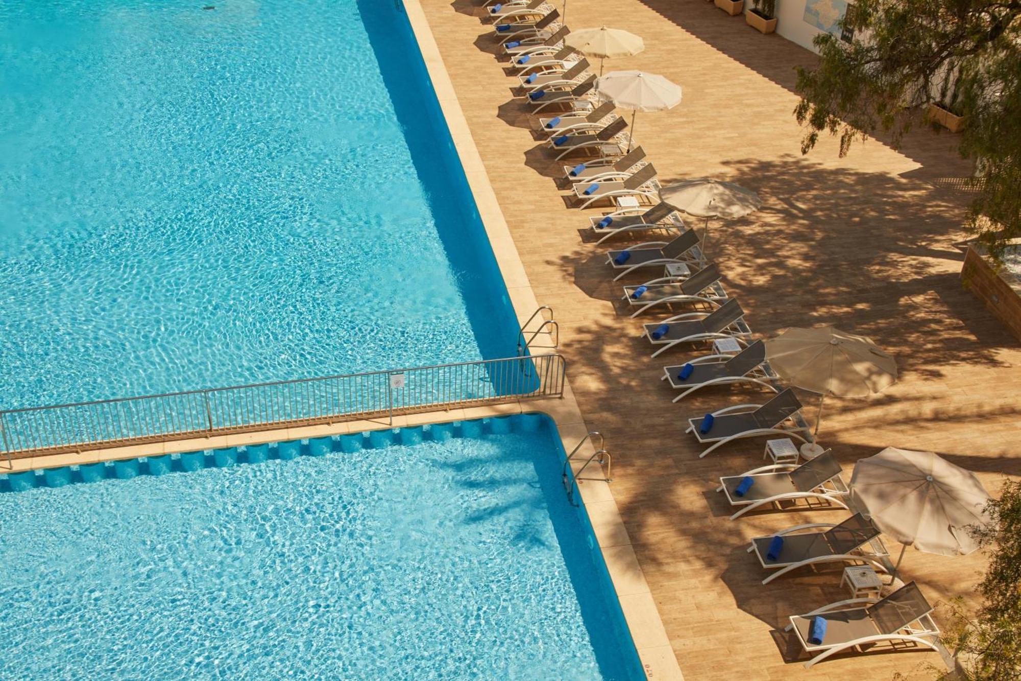 호텔 조안 미로 뮤지엄 팔마데마요르카 외부 사진 Swimming pool